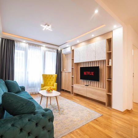 Apartment 5 Star Lukavica Exteriér fotografie