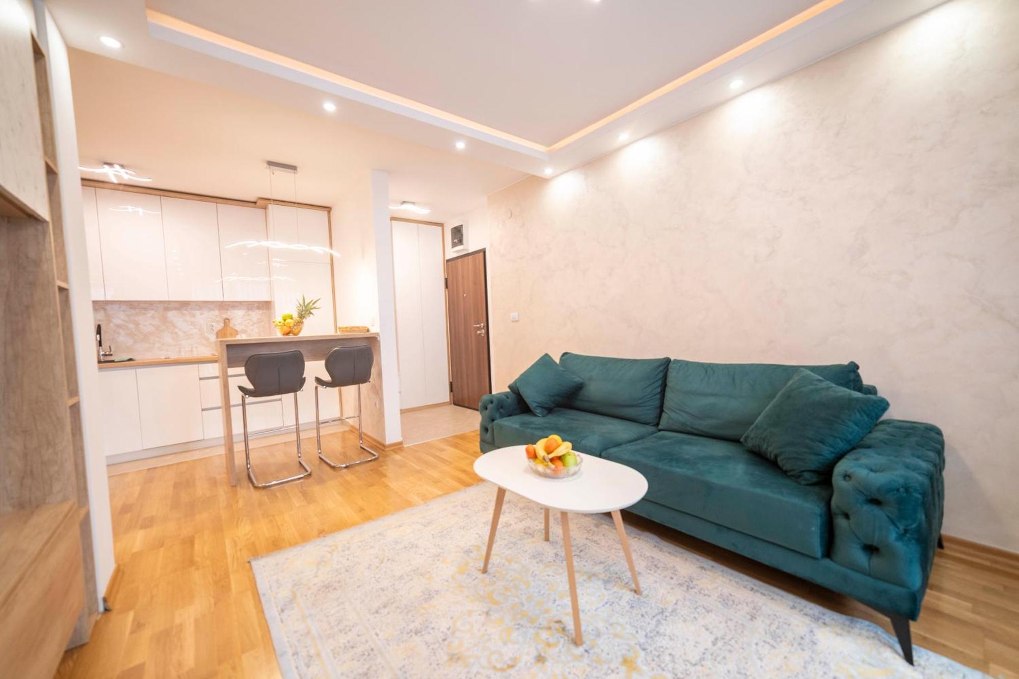 Apartment 5 Star Lukavica Exteriér fotografie