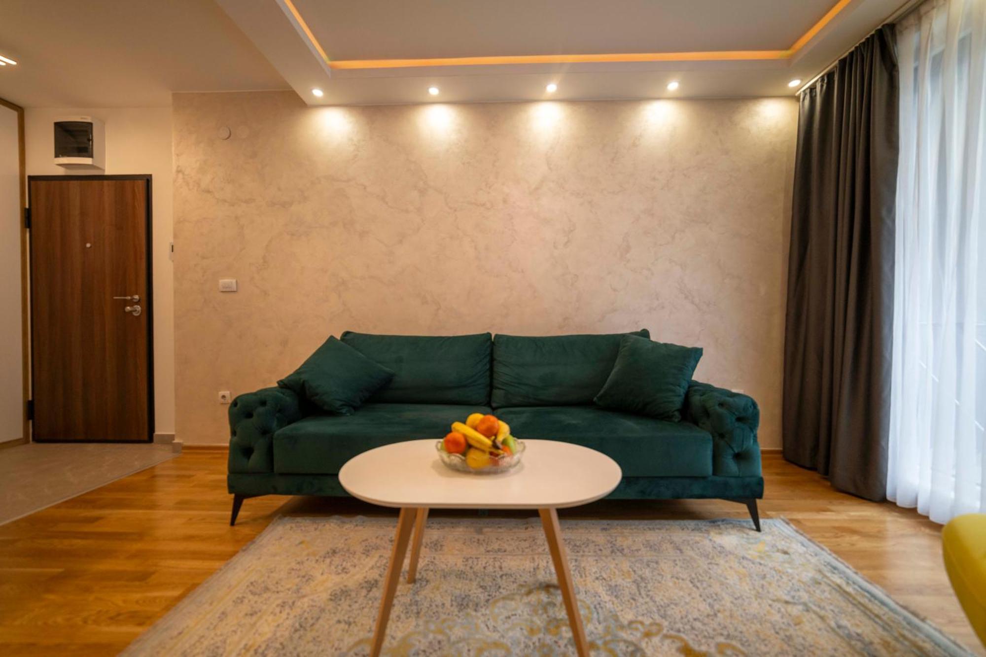 Apartment 5 Star Lukavica Exteriér fotografie